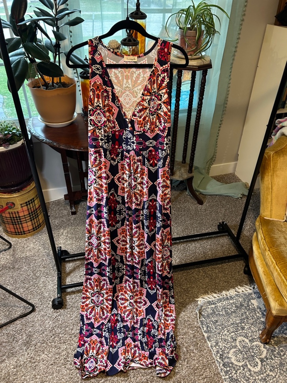 Loveappella Navy Floral Medallion Maxi Dress